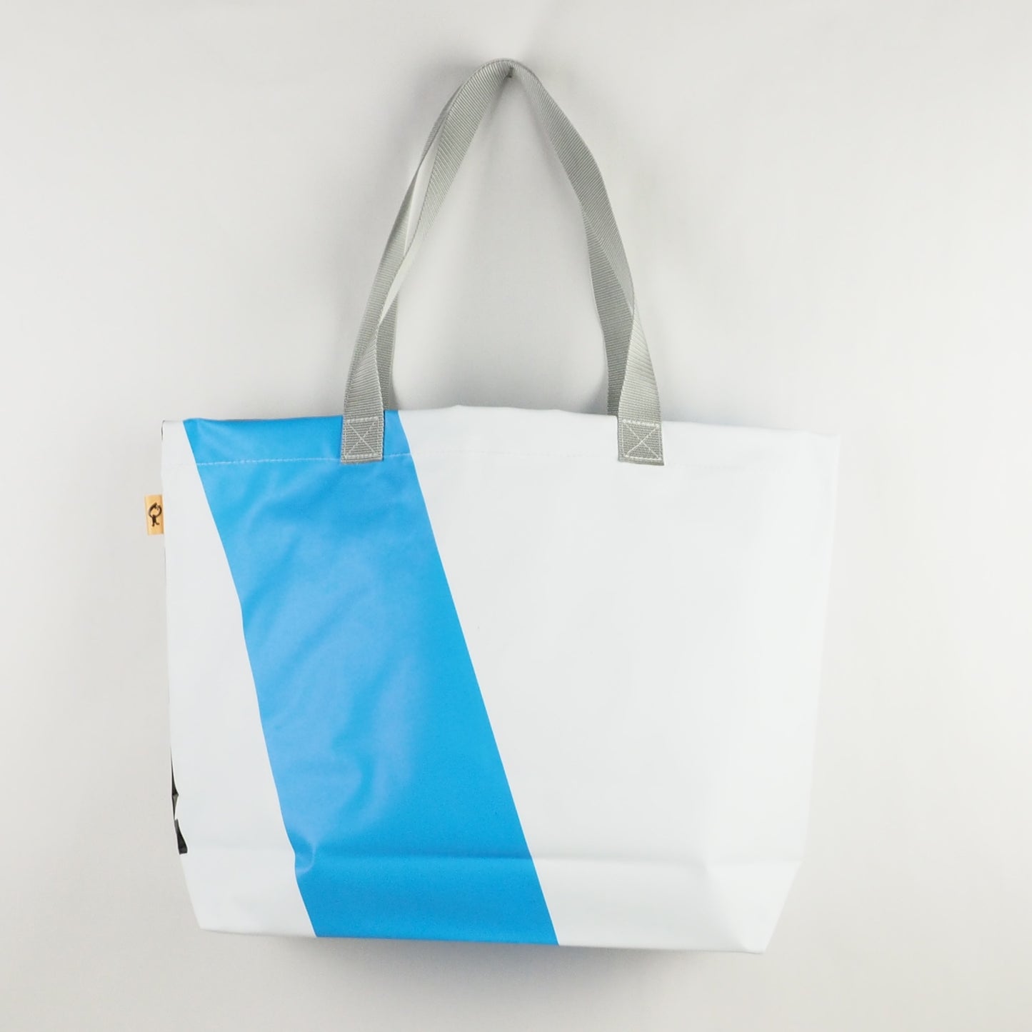 カンバンdeカバン_no.124 | カンバンdeカバン 横断幕 懸垂幕 アップサイクル トートバッグ 鞄 再利用 看板