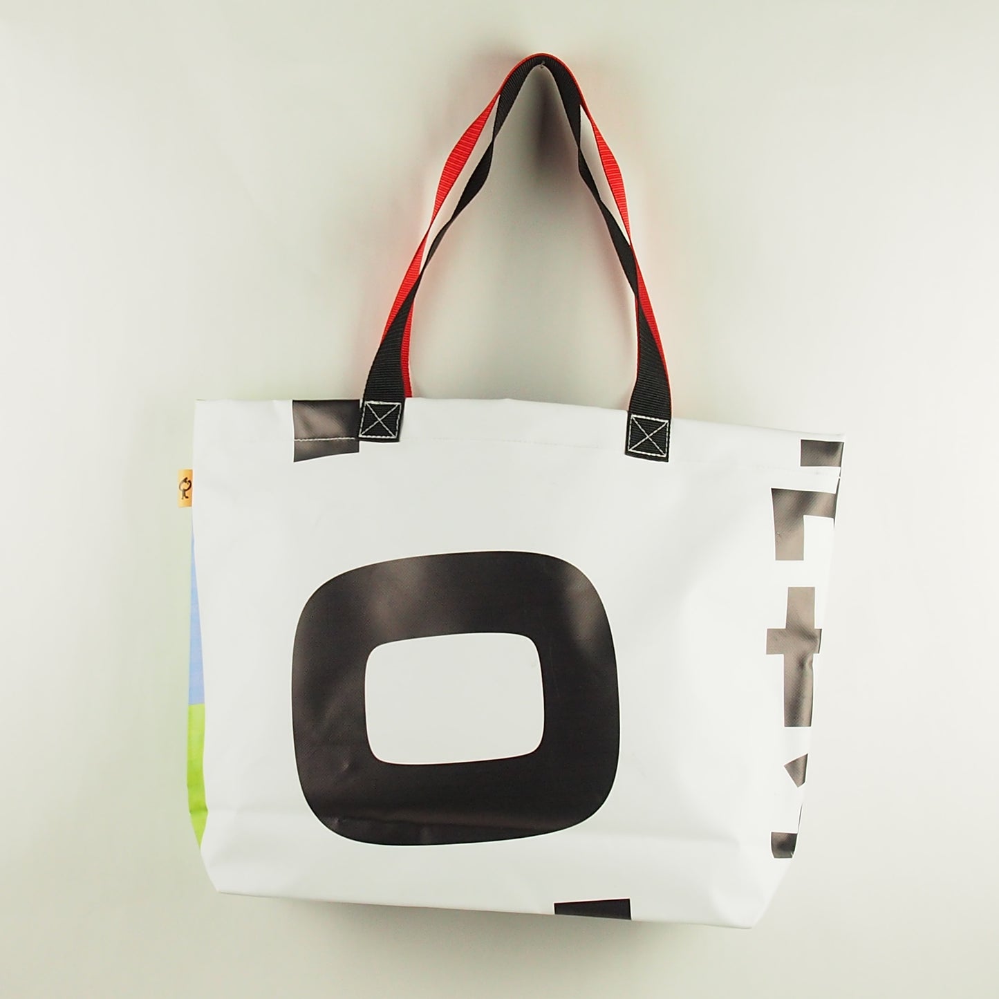 カンバンdeカバン_no.115 | カンバンdeカバン 横断幕 懸垂幕 アップサイクル トートバッグ 鞄 再利用 看板